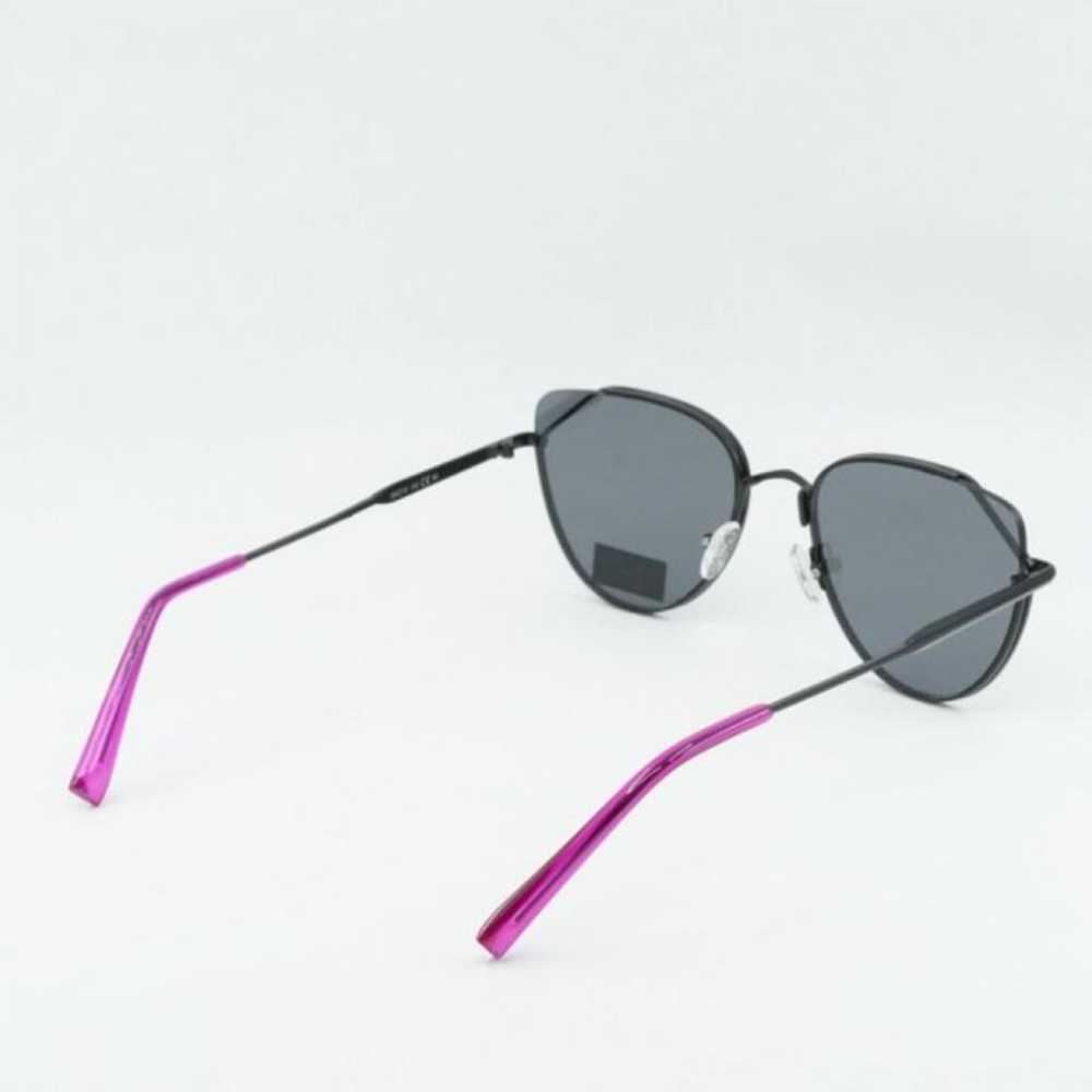 Kendall + Kylie Sunglasses - image 4