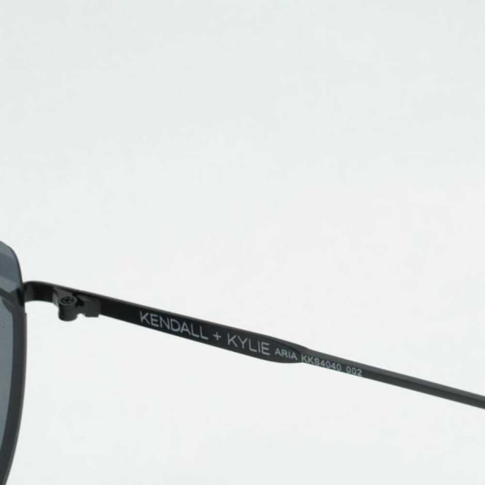 Kendall + Kylie Sunglasses - image 6