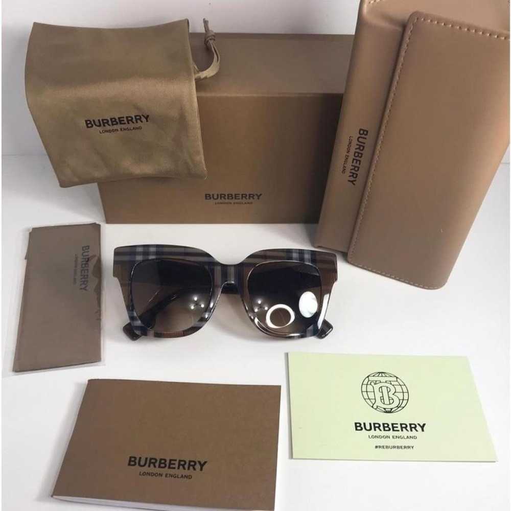 Burberry Aviator sunglasses - image 11