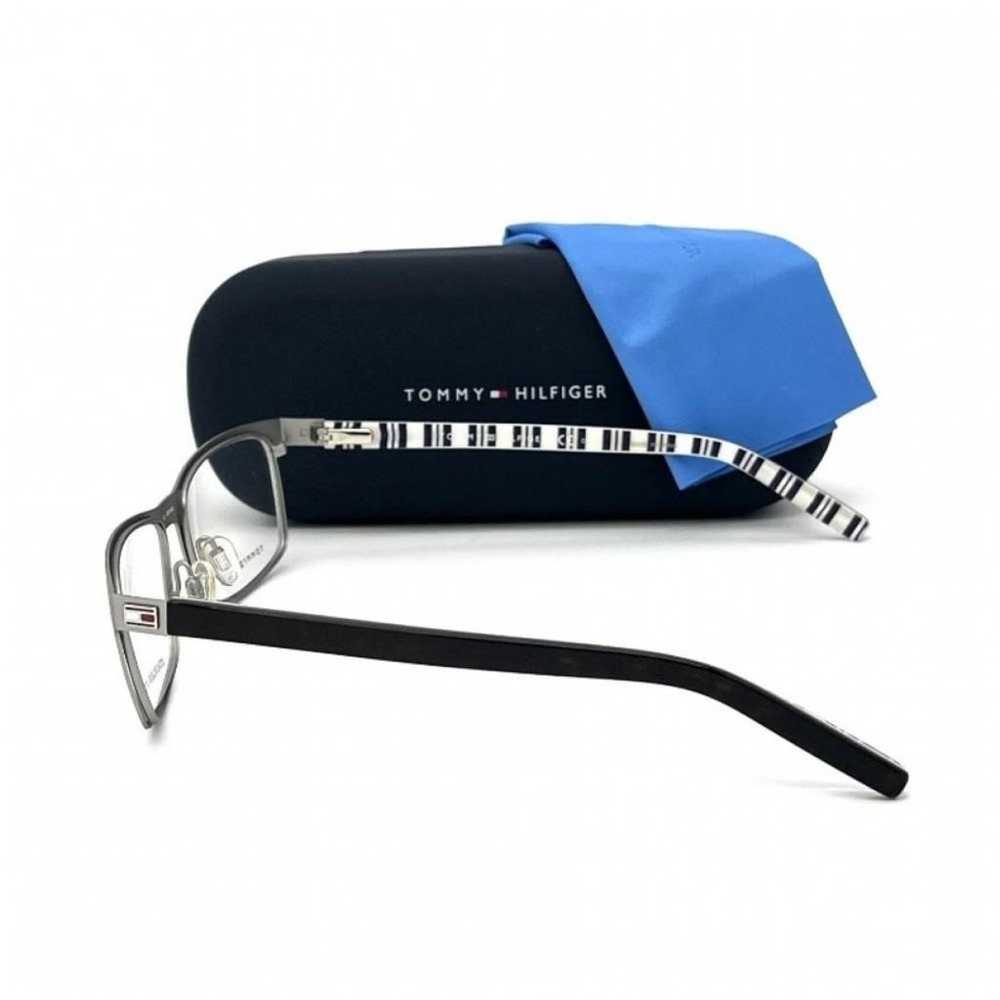 Tommy Hilfiger Sunglasses - image 3