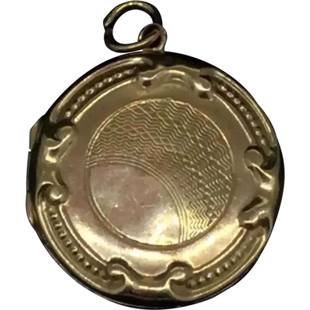 Antique  Gold 9CT 375 Locket Pendant Hallmarked E… - image 1