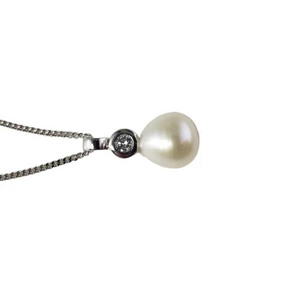 Vintage 9 Karat White Gold Pearl and Diamond Pend… - image 3