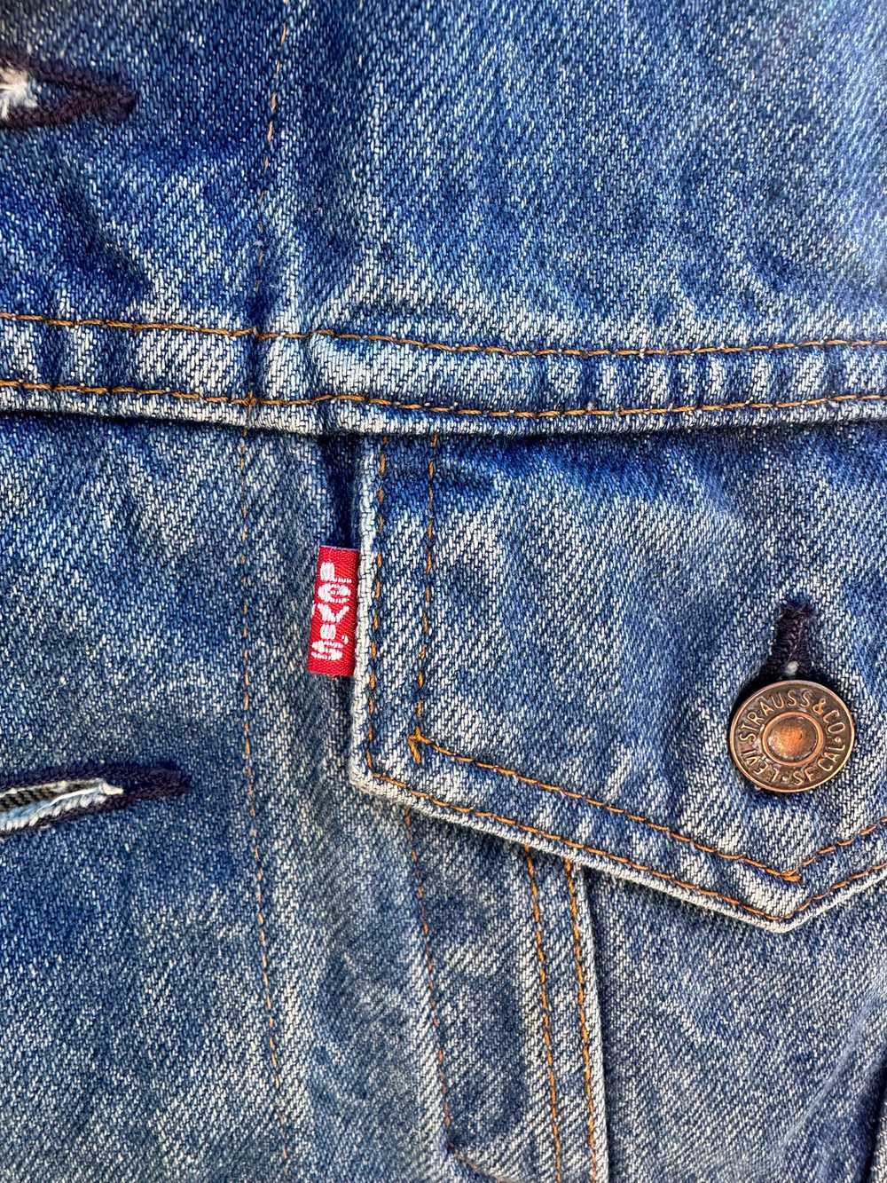 Levi's Type III 1970's Made in USA Trucker Jacket… - image 3