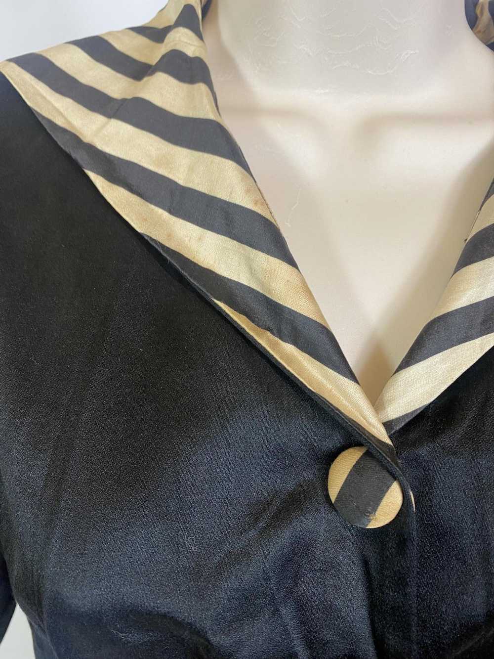 1940s Black Cotton Striped Trim Day Dress - image 3