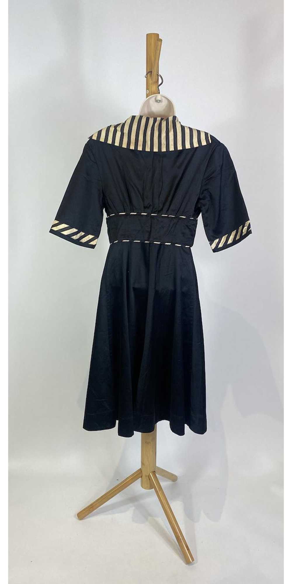 1940s Black Cotton Striped Trim Day Dress - image 7