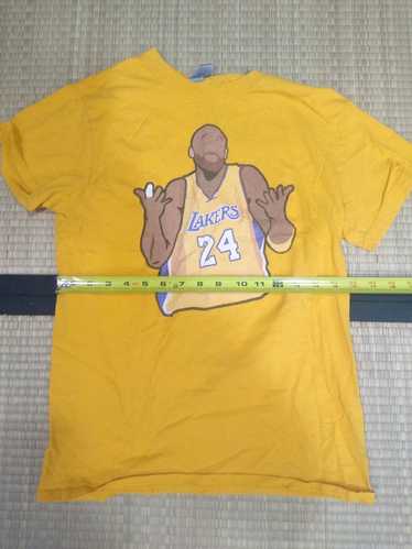 Kobe Bryant Black & White tee 08 Lakers 2000s NBA Goat Unisex Heavy Co –  TeesByCT