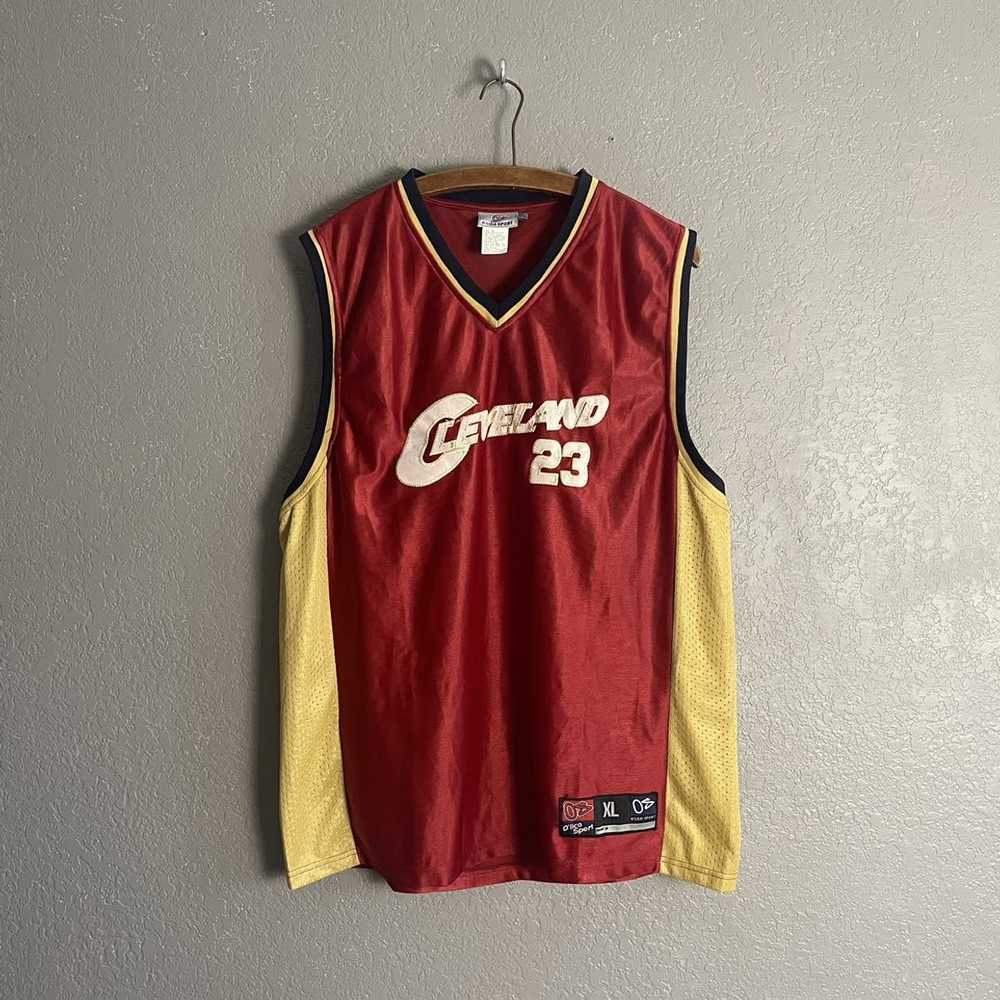 NBA × Streetwear × Vintage LeBron James #23 Rooki… - image 1