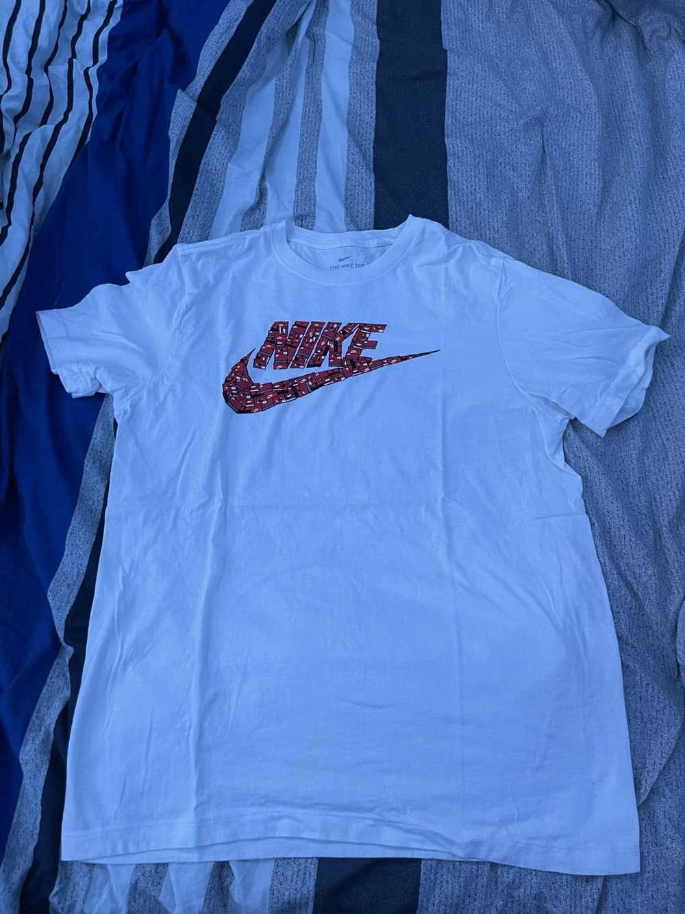 Nike Nike shoebox T-shirt - image 1