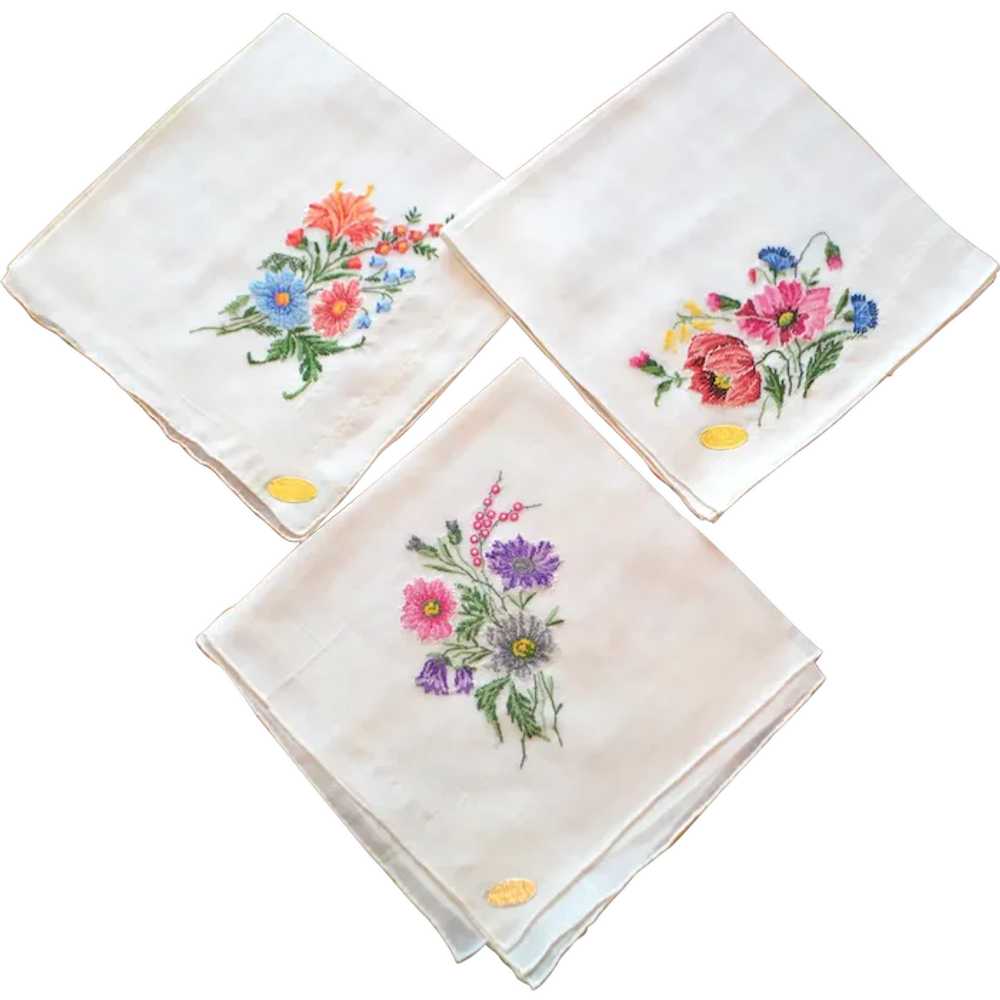 Set of 3 Swiss Cotton Flower Embroidered Handkerc… - image 1