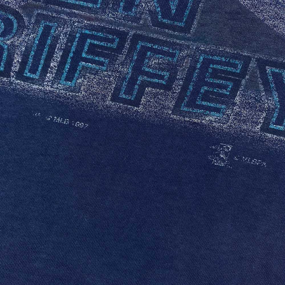 MLB × Rare × Vintage T-Shirt Ken Griffey Jr. Seat… - image 4