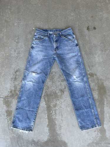 Wrangler Wrangler Light Blue Distressed Denim