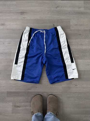 Nike × Nike ACG × Vintage Vintage Y2K Nike Shorts - image 1