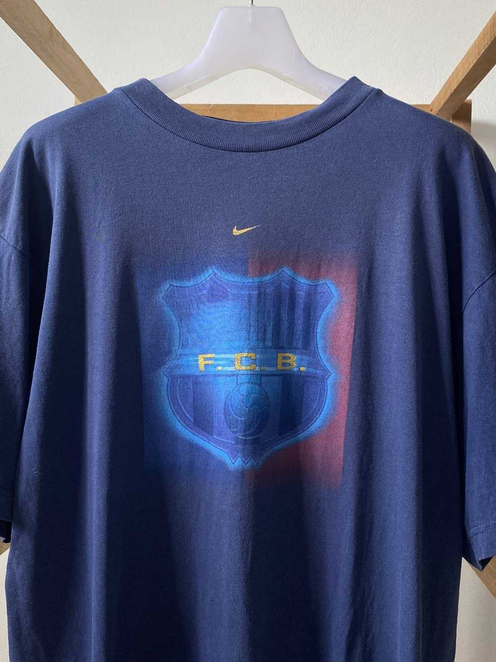 10 Ronaldinho Barcelona 2005 Away Long Sleeve soccer/football jersey/kit  rare/retro/vintage, Men's Fashion, Activewear on Carousell