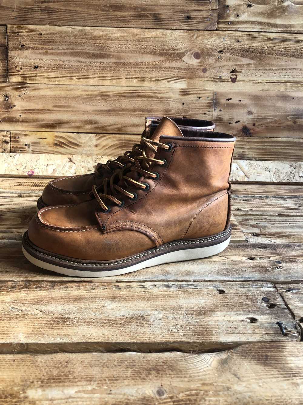 Red Wing Redwing heritage moctoe style #1907 sz 9 - image 4