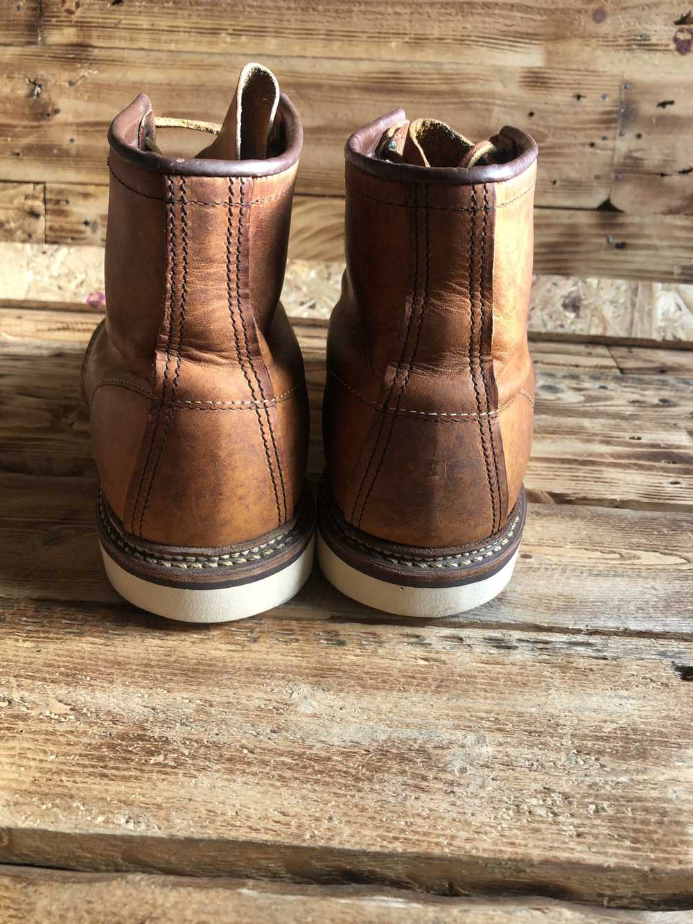 Red Wing Redwing heritage moctoe style #1907 sz 9 - image 7