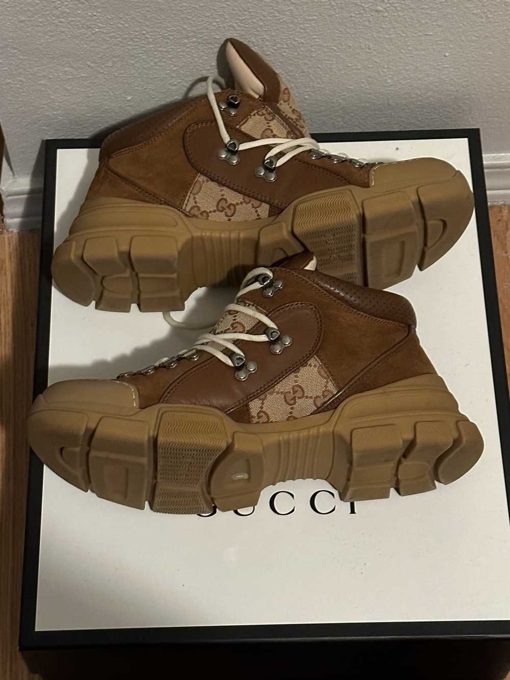 Gucci Gucci flashtrek boot low - image 4