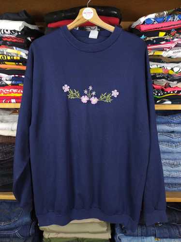 Vintage Embroidered Flower 90s sweatshirt