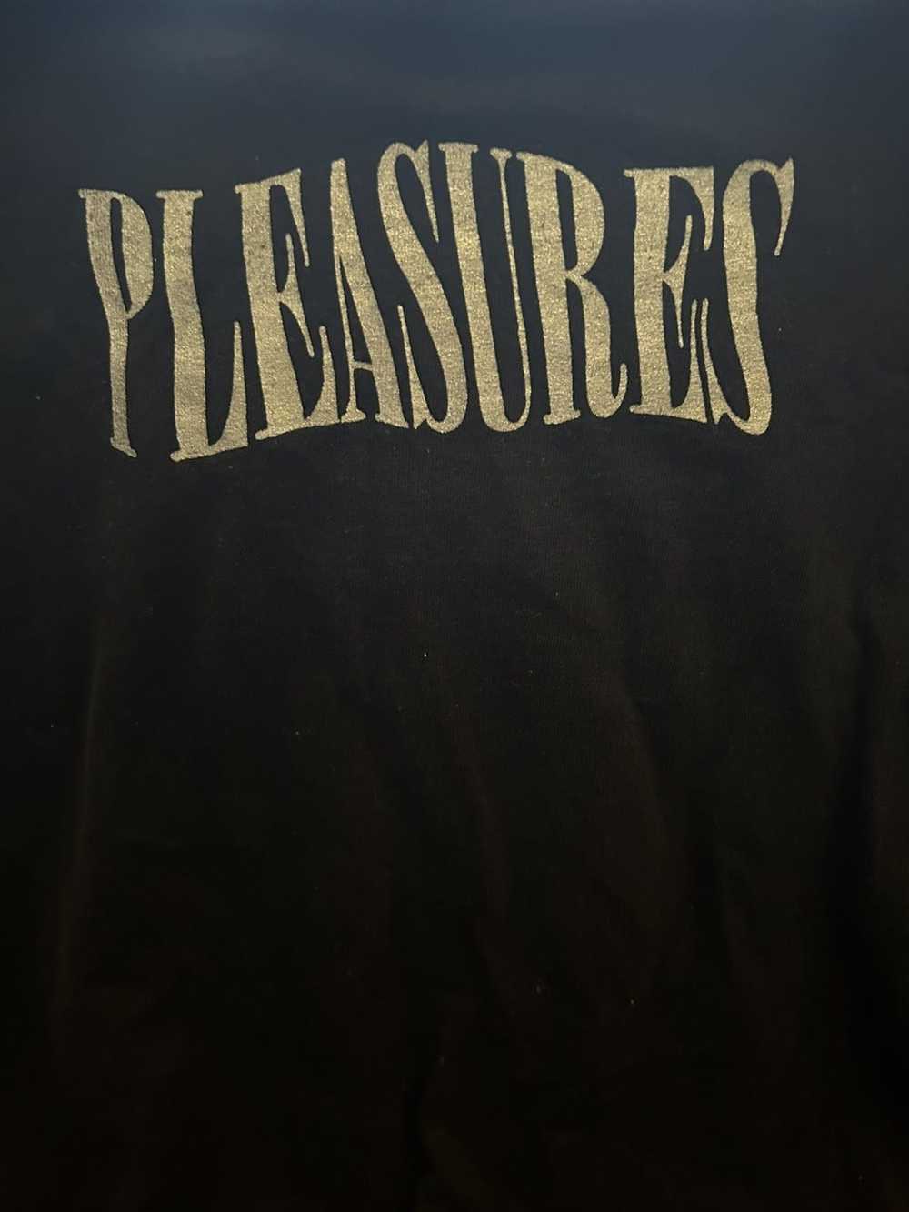 Pleasures pleasures party logo tee black - image 4