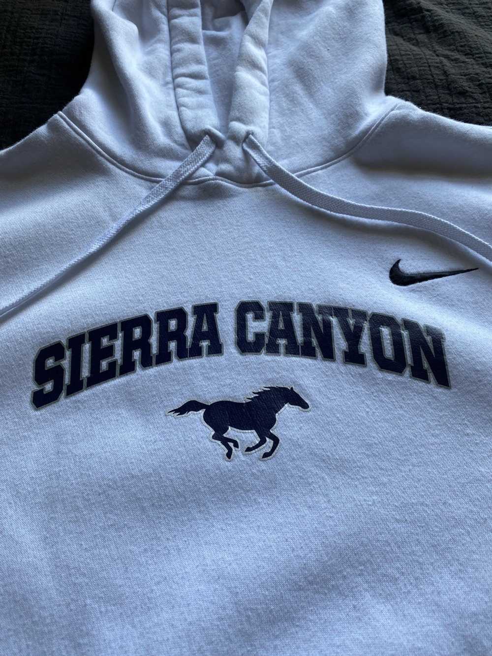 wmns nike canyon san