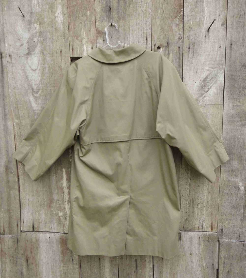 Burberry trench coat - Vintage Burberry trench co… - image 5