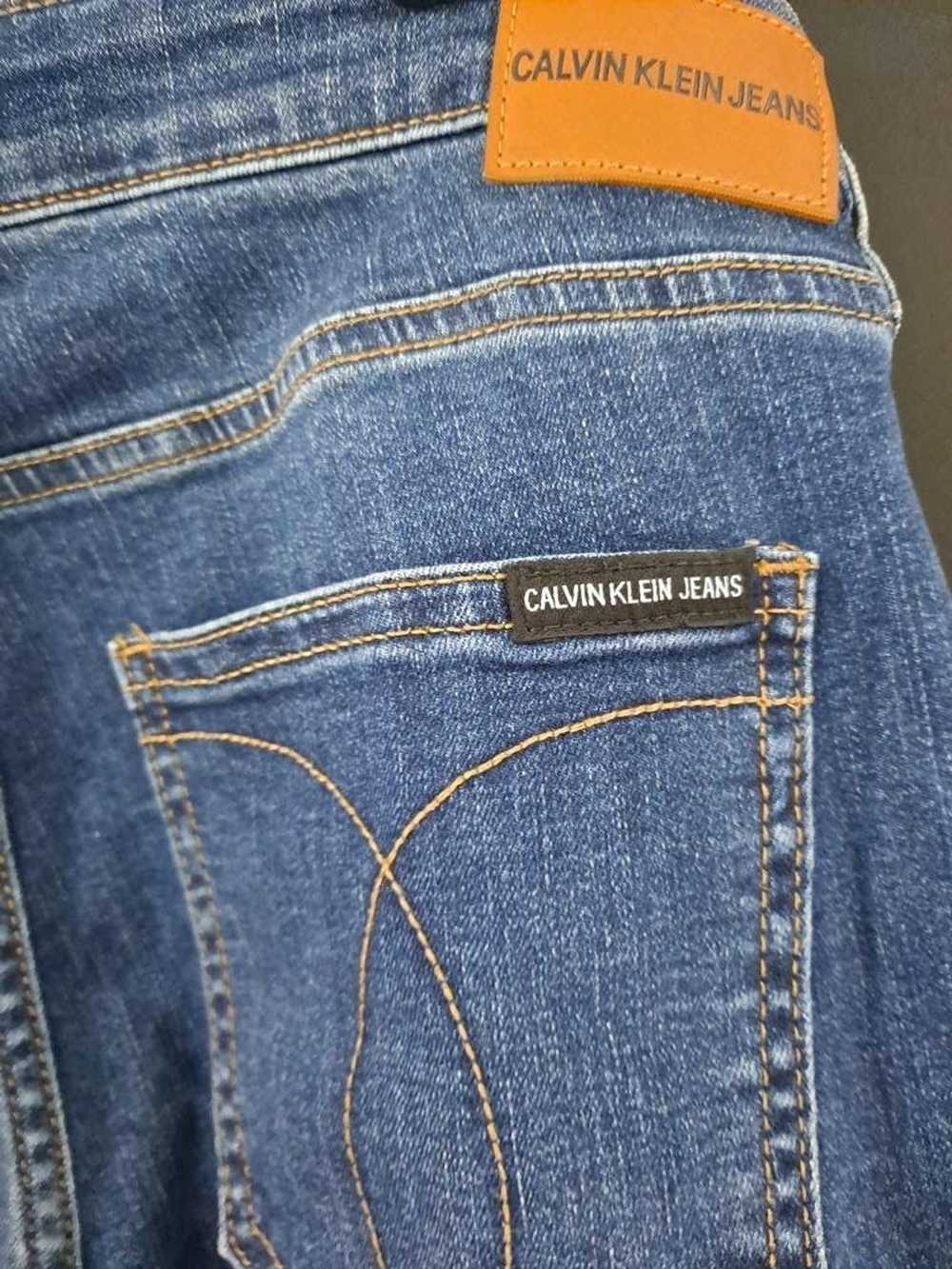 Calvin Klein Calvin Klein High Rise Jeans with Ra… - image 4