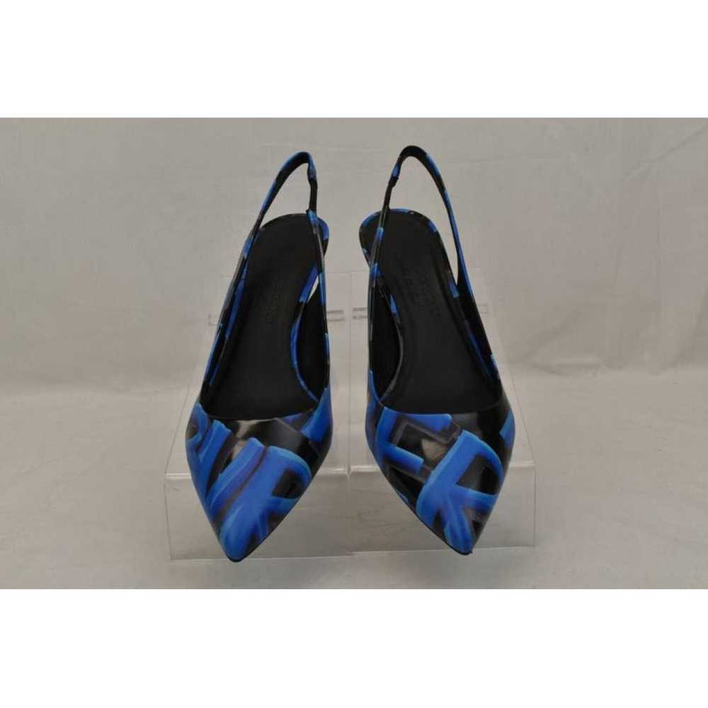 Burberry Leather heels - image 11