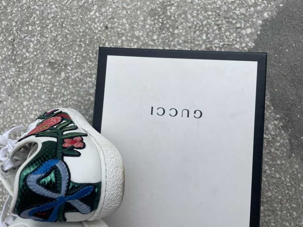 Gucci Gucci Ace Floral Embroidered Sneaker Size E… - image 9