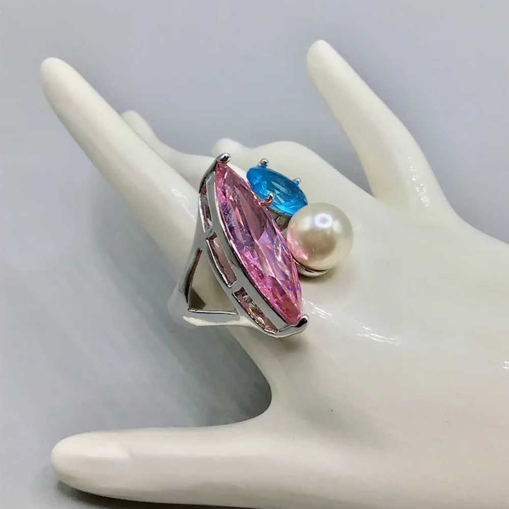 Costume Ring Size 8 Pink and Blue Glass Stones wi… - image 7