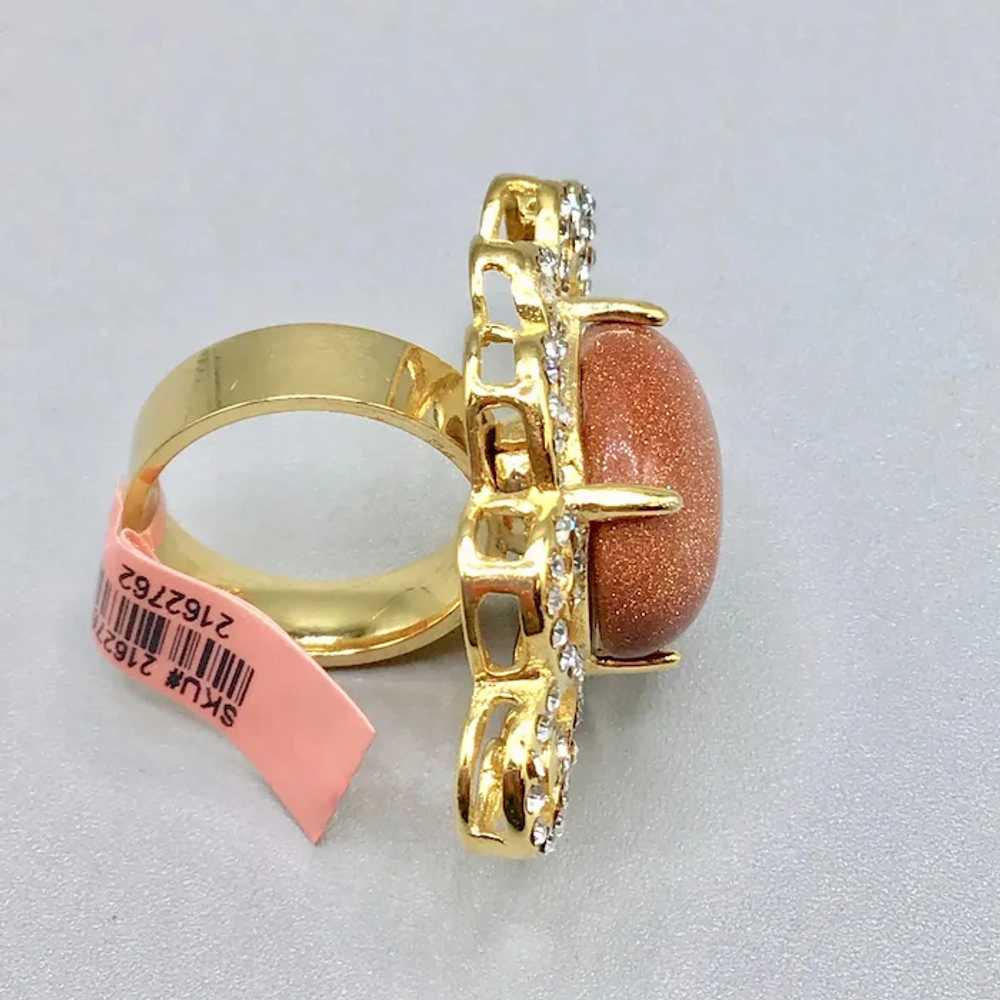 Goldstone Ring Size 8 Ornate Gold Tone & Rhinesto… - image 4