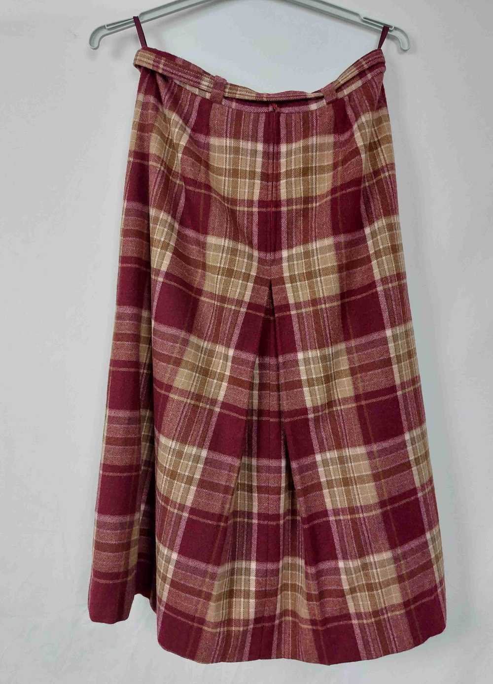 tartan skirt - image 3