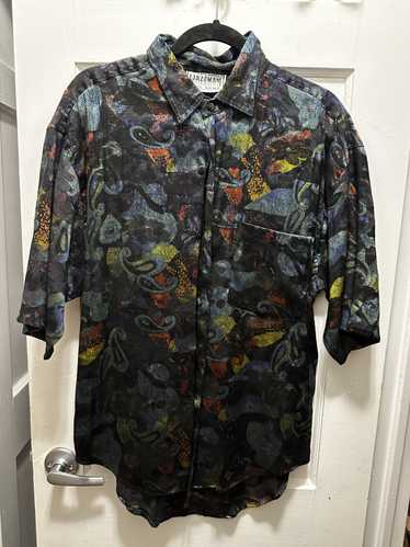 Vintage Vintage rayon shirt with unique pattern - 