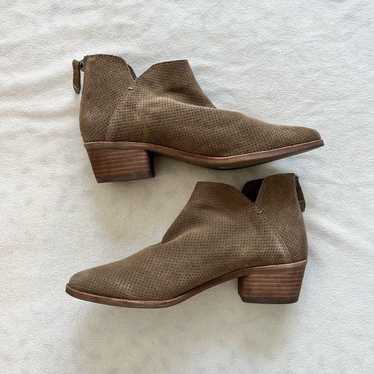 dolce vita brown shoes - Gem