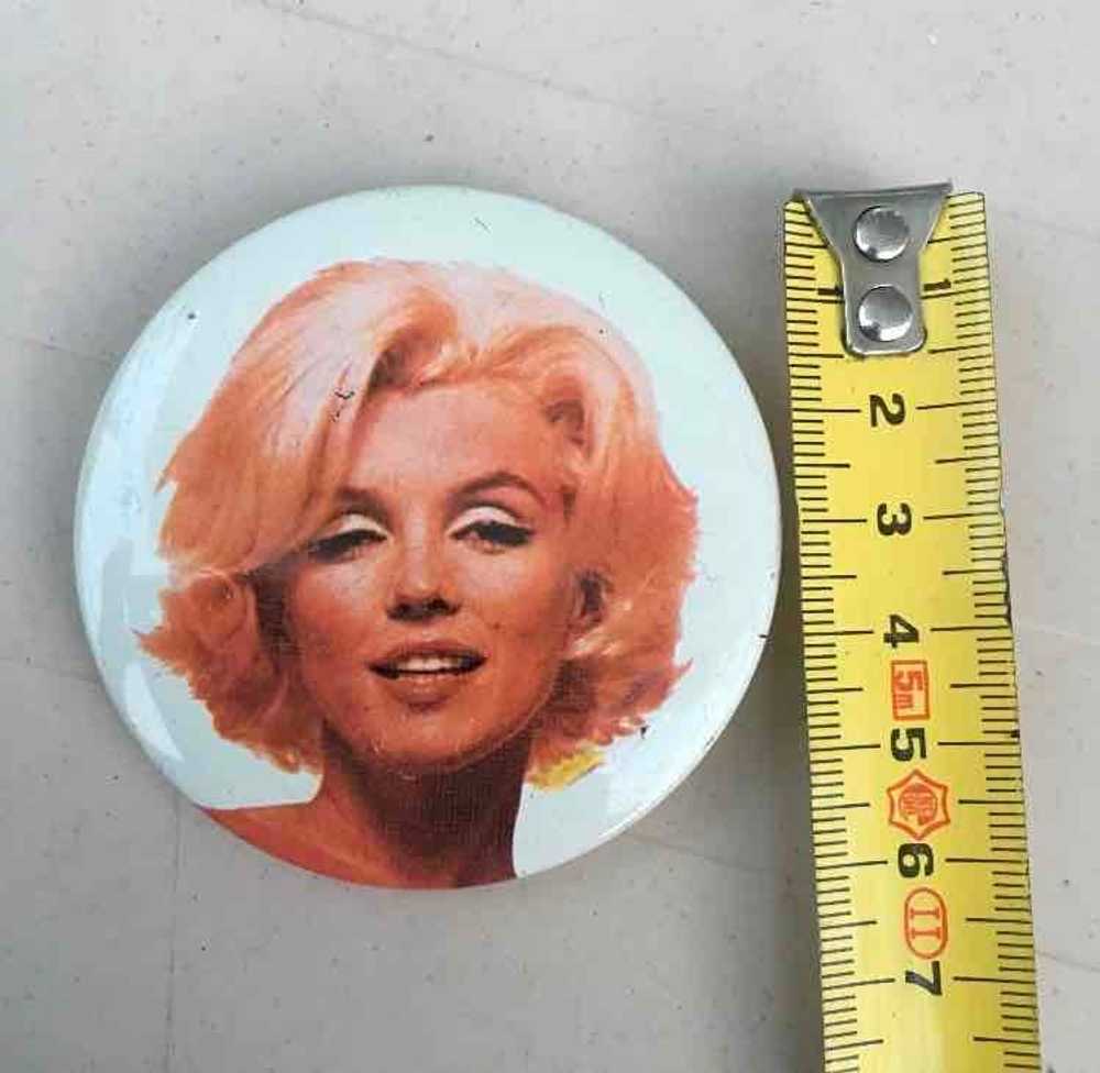 Pin's Marilyn Monroe - Grand badge Marilyn Monroe - image 2