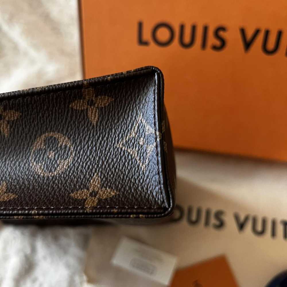 Louis Vuitton Poche toilette leather vanity case - image 2