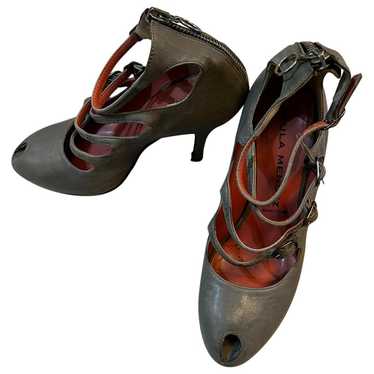 Paula Mendoza Vegan leather heels - image 1