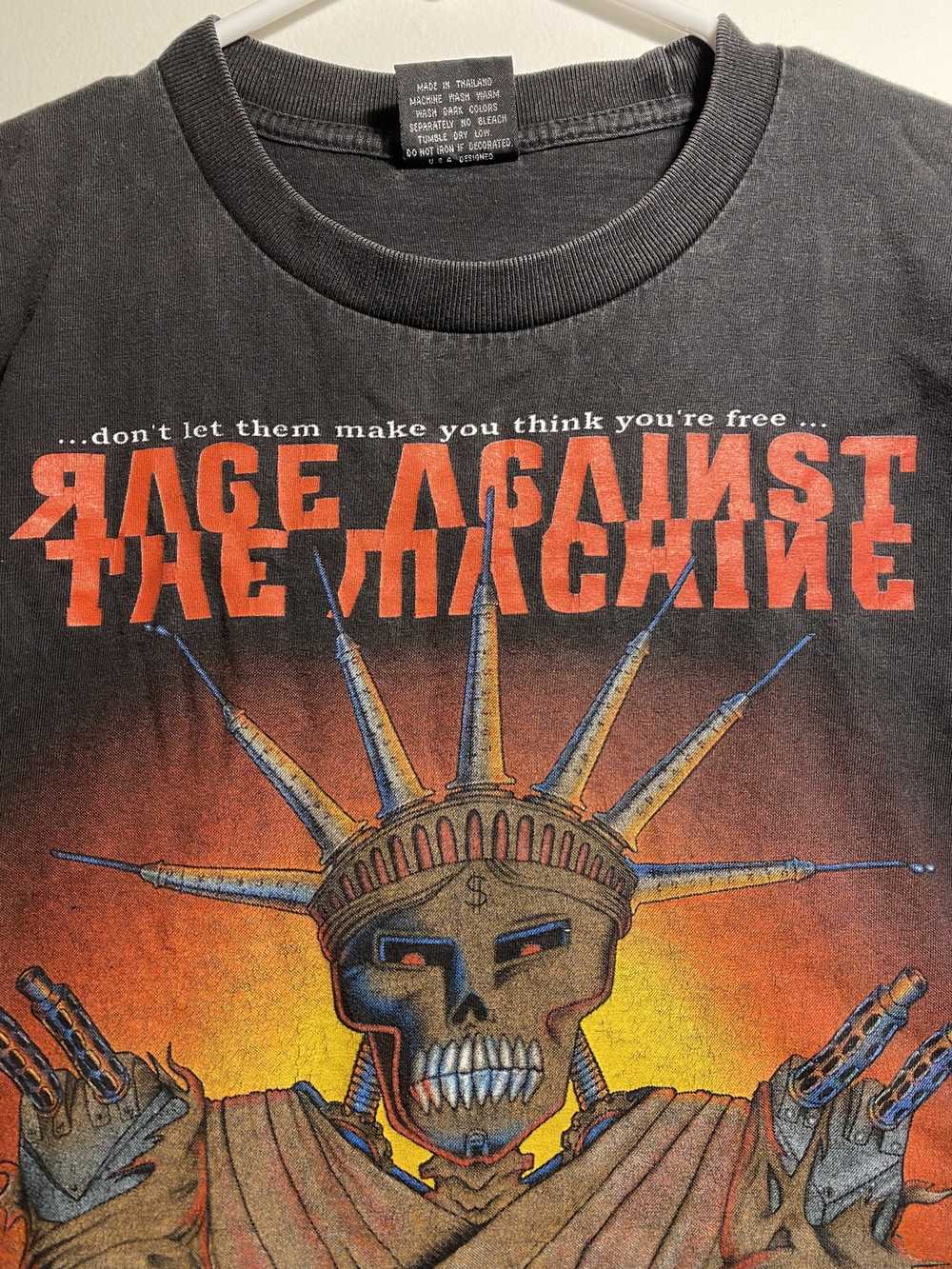 Vintage Vintage Rage Against the Machine T-Shirt - image 4