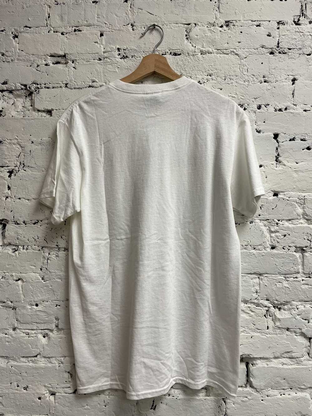 Vintage modern family abc tv show shirt gem