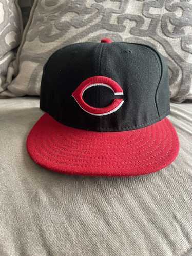MLB × New Era Reds Fitted Cap - image 1