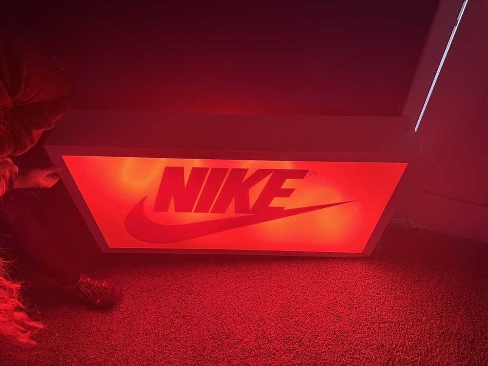 Nike × Vintage Vintage NIKE sign from 1997 - image 2