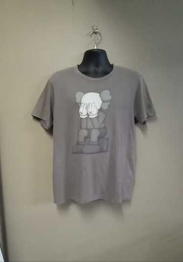 Kaws × Uniqlo Uniqlo x Kaws