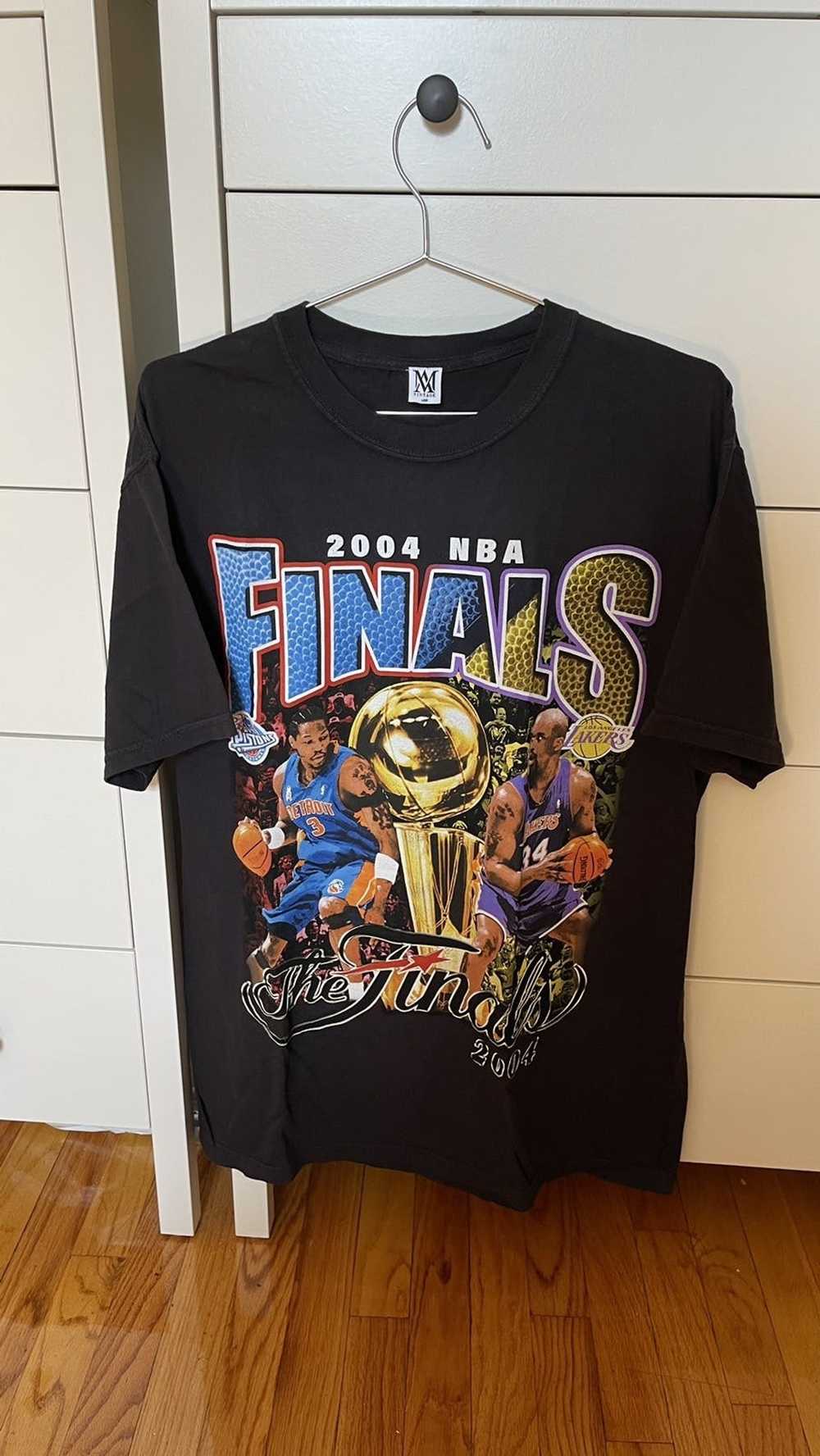 Detroit Pistons 2004 World Championship T Shirt NBA Finals Size XLarge XL  Delta