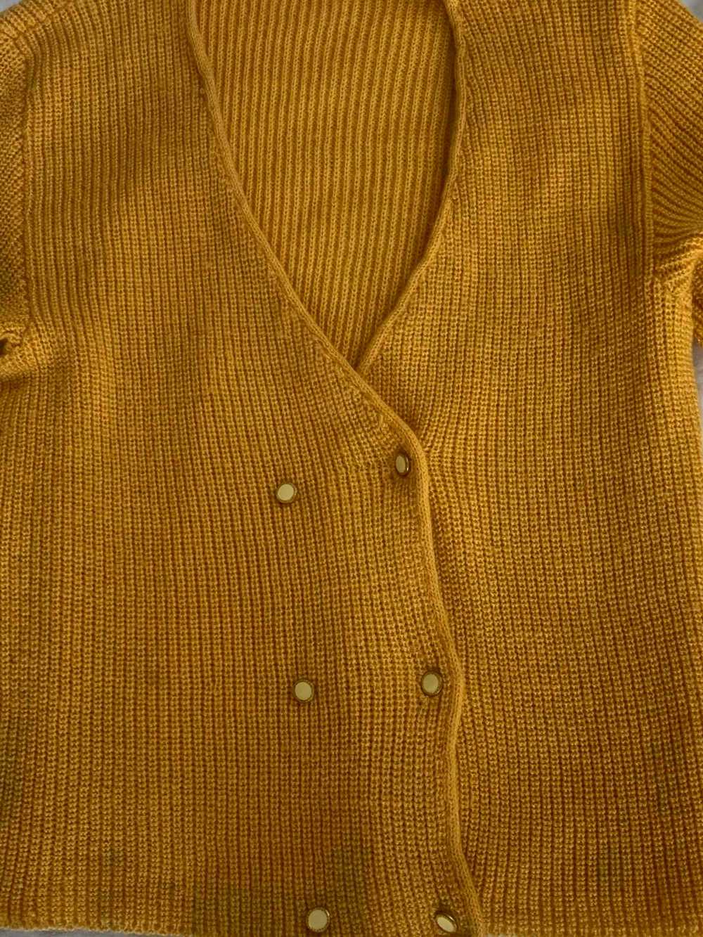 Cardigan en crochet - Cardigan en crochet jaune - image 5
