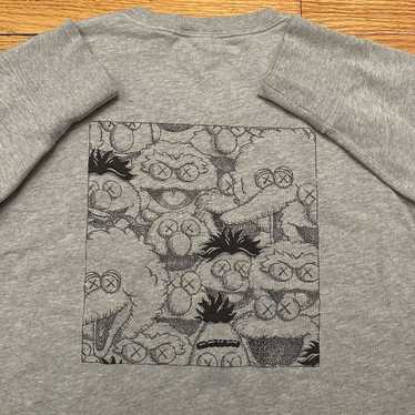 Kaws × Uniqlo Kaws x Uniqlo x Sesame Street Gray S