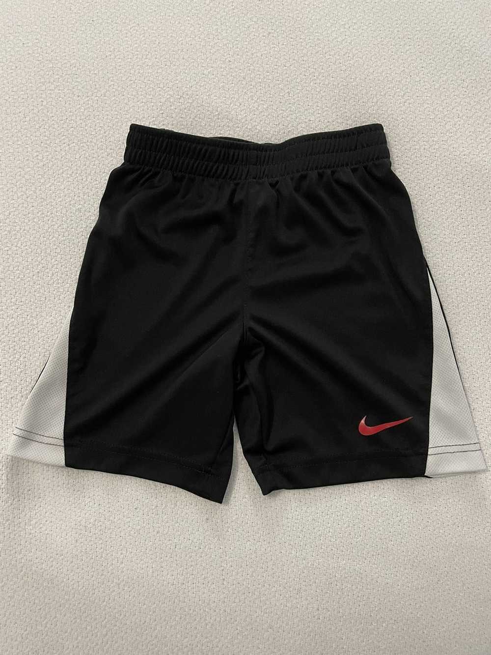 Nike Nike Shorts - Boys Size 5T - image 1