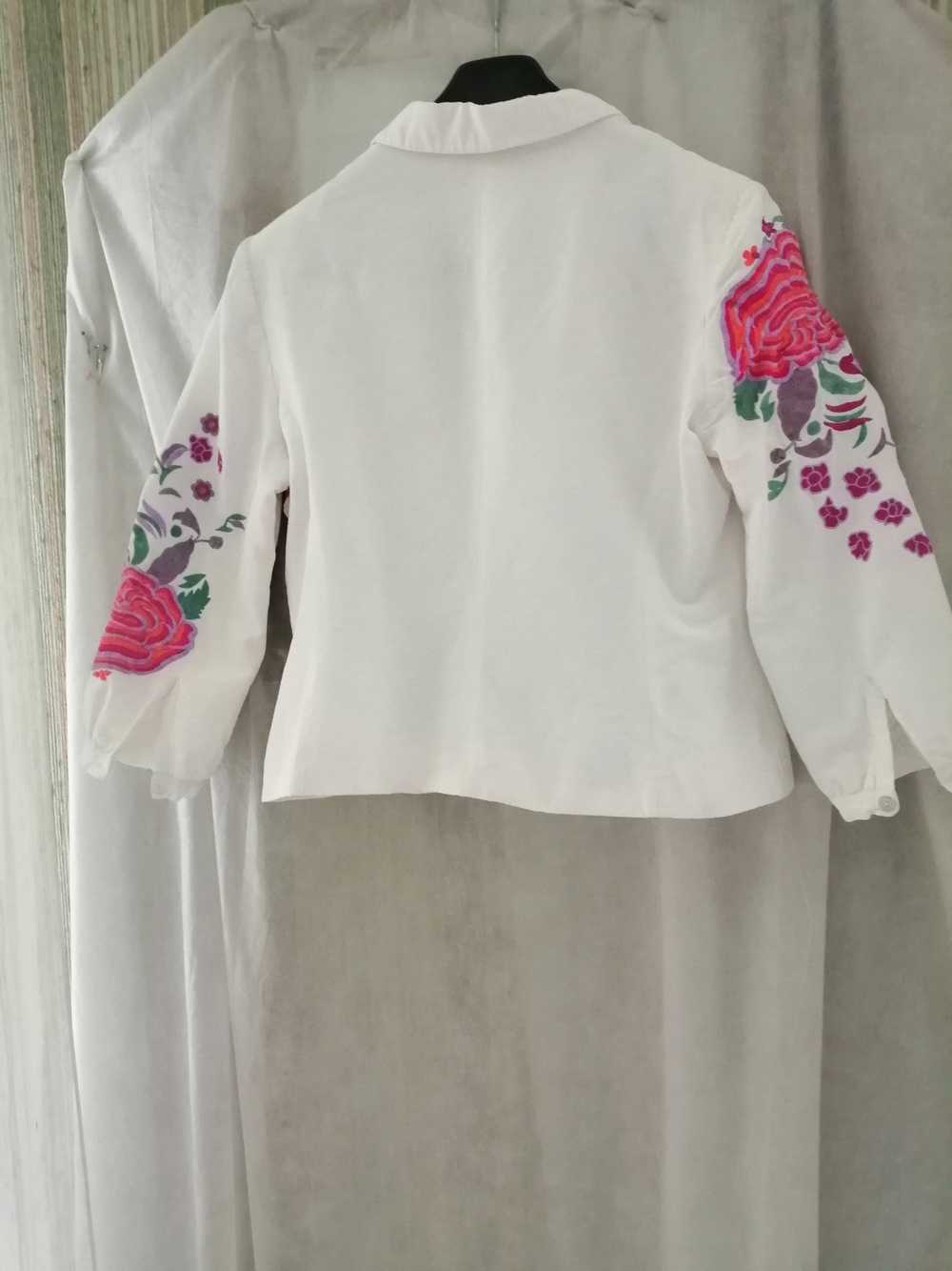 Veste à fleurs - image 4