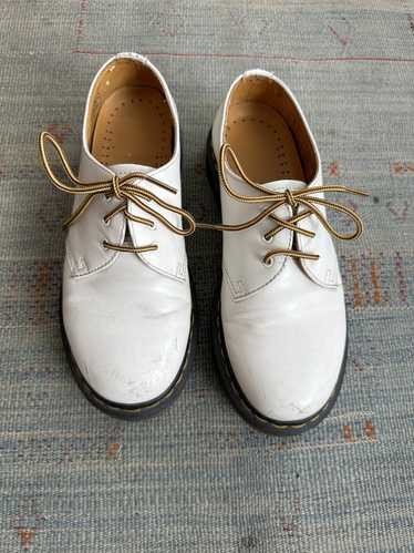 Dr. Martens Dr. Martin - White Oxford Shoe