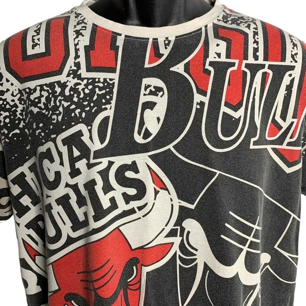 NBA Authentic NBA Chicago Bulls T Shirt M All Ove… - image 2