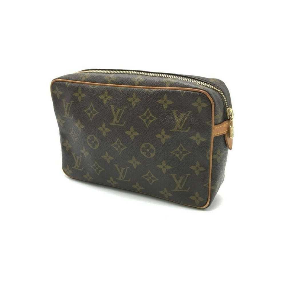 Louis Vuitton Compiegne 23 patent leather clutch … - image 2