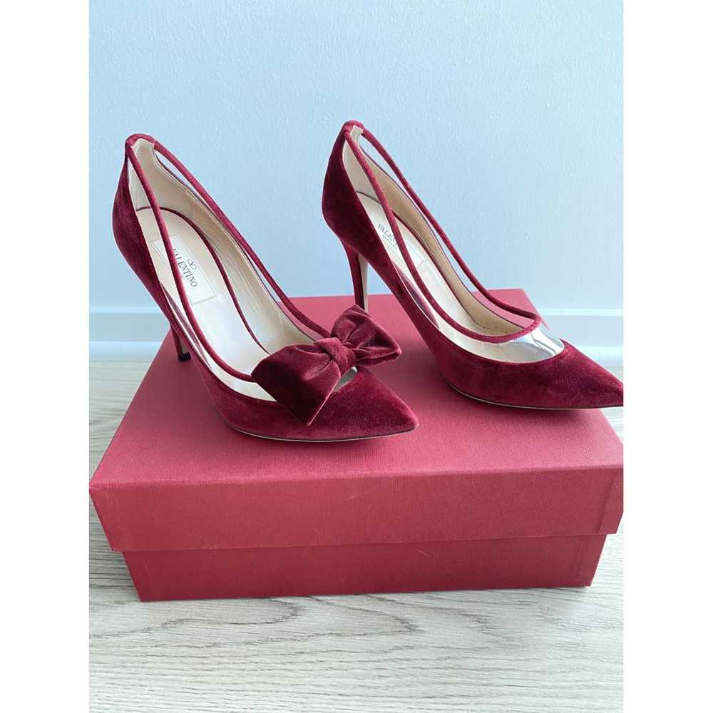 Valentino Garavani Velvet heels - image 6