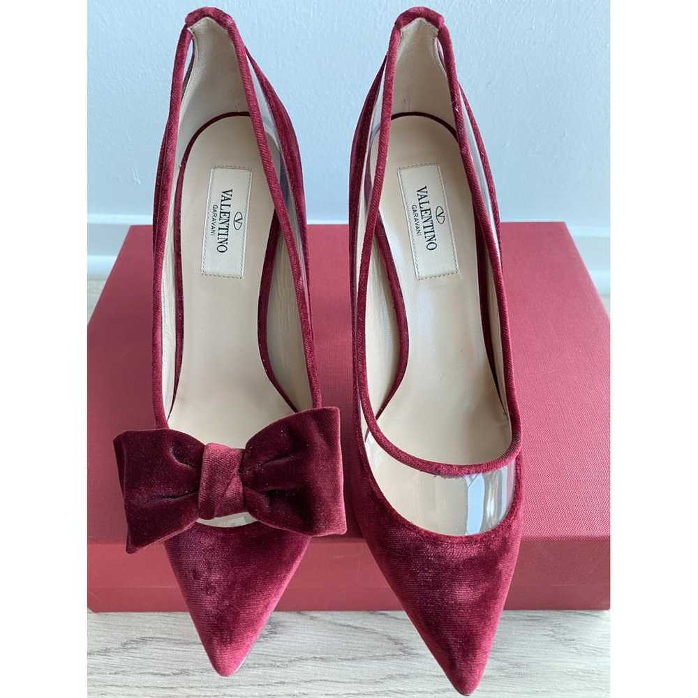 Valentino Garavani Velvet heels - image 7
